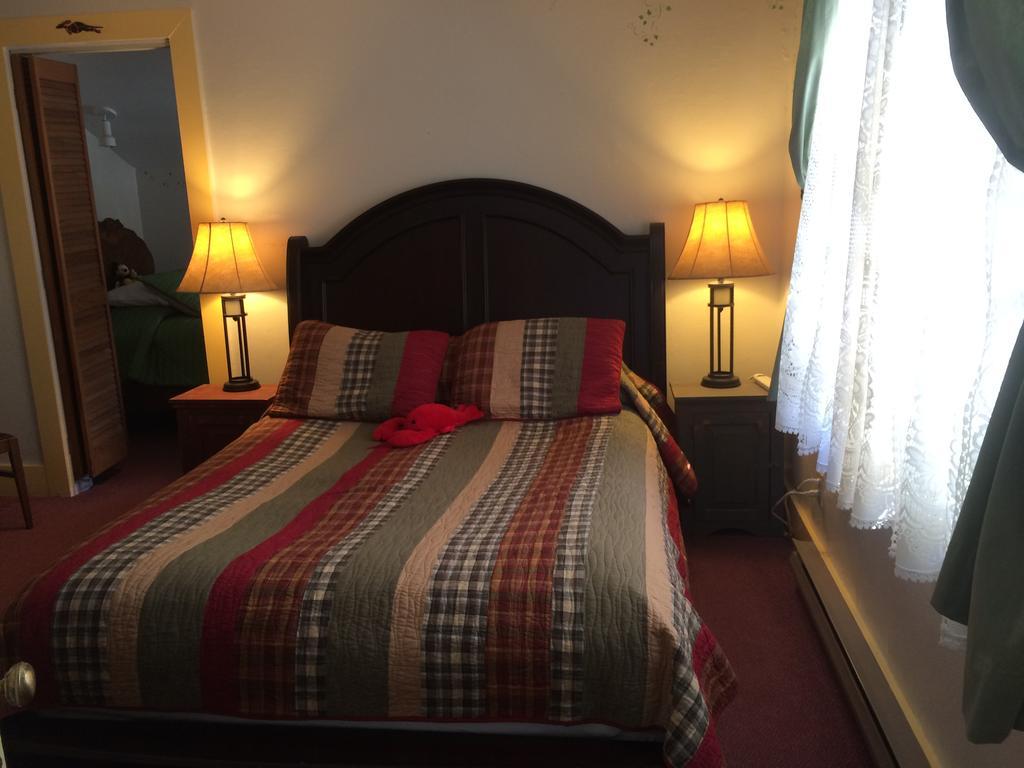 Wilderness Inn Bed And Breakfast Северен Уудсток Екстериор снимка